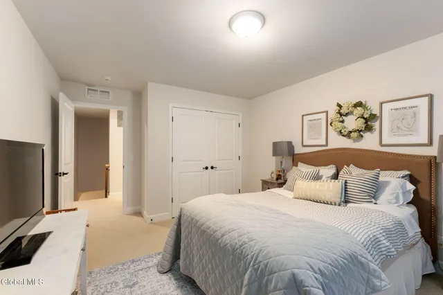 $3,500 | 2 Blair Court, Colonie, NY 12110