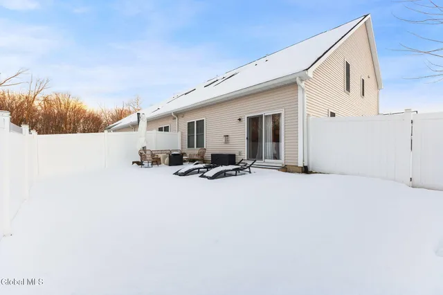 $3,500 | 2 Blair Court, Colonie, NY 12110