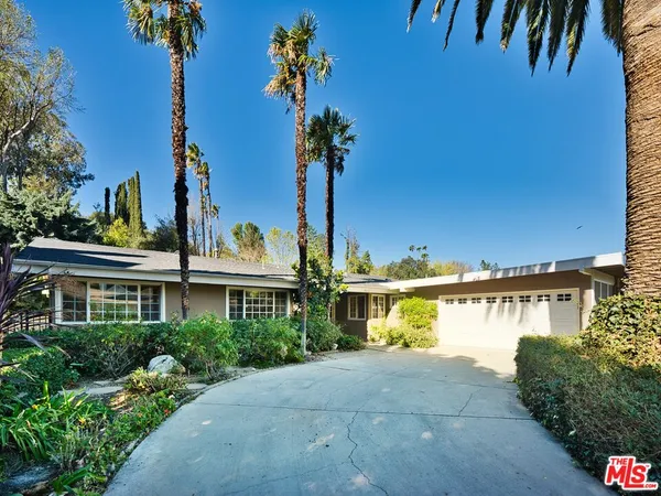 $7,250 | 4863 Don Juan Place, Woodland Hills, CA 91364