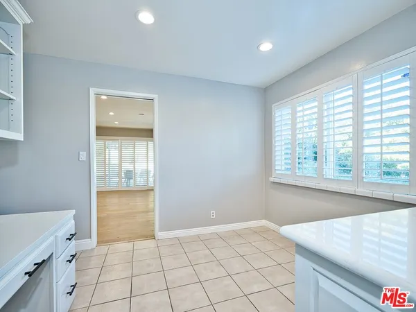 $7,250 | 4863 Don Juan Place, Woodland Hills, CA 91364