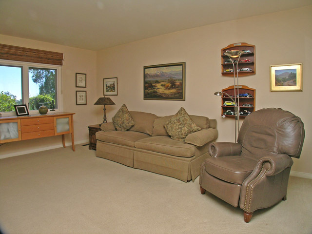 3764 Foothill Road Santa Barbara, CA 93110 - Photo 25 of 32 Bedroom 3