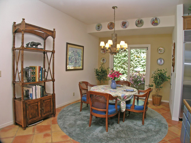 3764 Foothill Road Santa Barbara, CA 93110 - Photo 27 of 32 Breakfast Nook