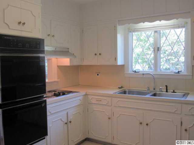 1405 Alexander Road Rock Hill, SC 29732 - Photo 8 of 16 Gallery Image 8