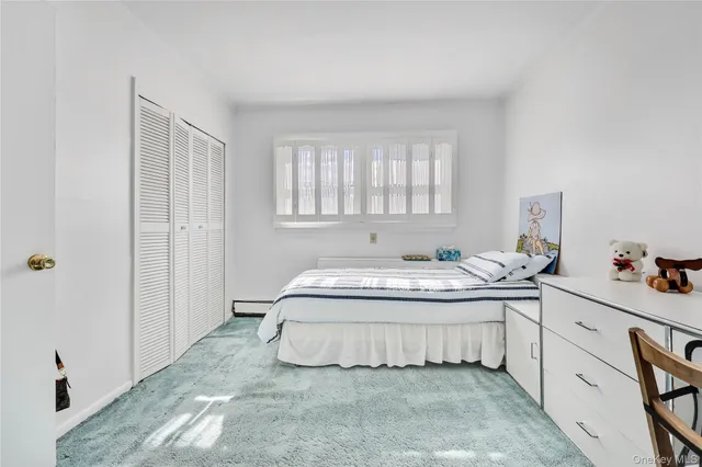 $1,199,000 | 7 Park Circle, Cedarhurst, NY 11516