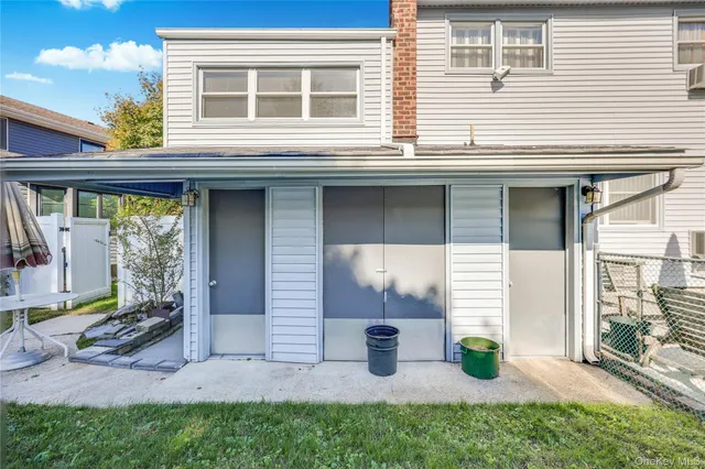 $1,199,000 | 7 Park Circle, Cedarhurst, NY 11516