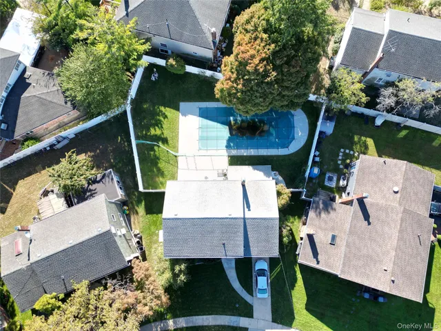 $1,199,000 | 7 Park Circle, Cedarhurst, NY 11516