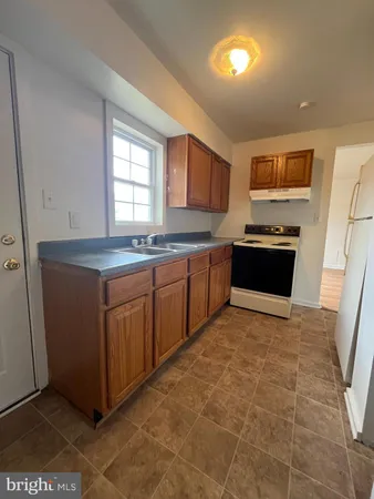 $1,050 | 414 North High Street, Martinsburg, WV 25404