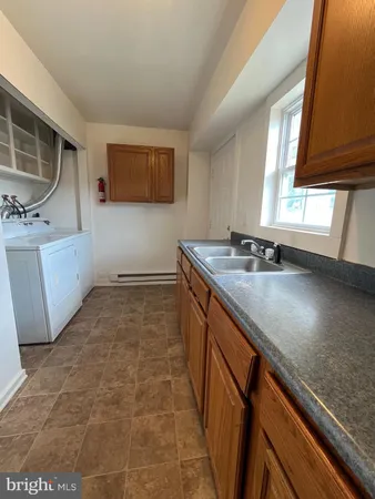 $1,050 | 414 North High Street, Martinsburg, WV 25404
