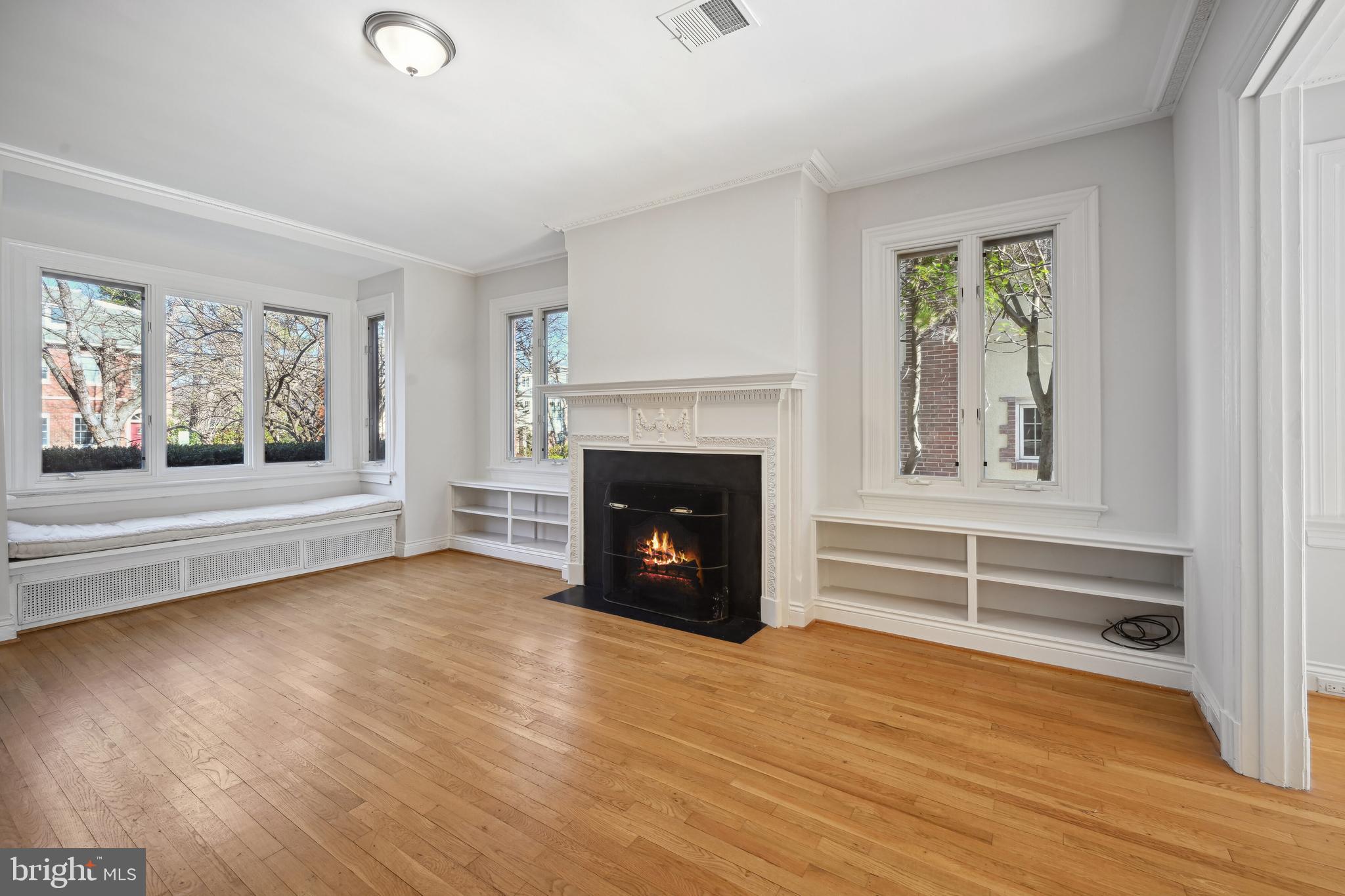 3216 Klingle Road Northwest Washington, DC 20008 - Photo 5 of 31