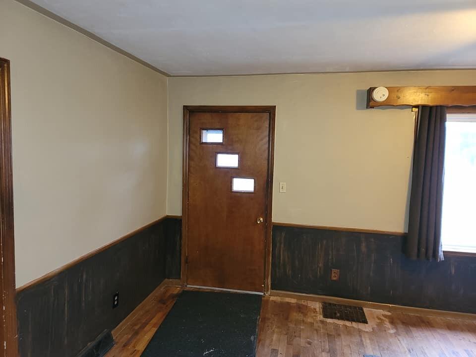15486 Turner Road Lansing, MI 48906 - Photo 8 of 24 front door turner