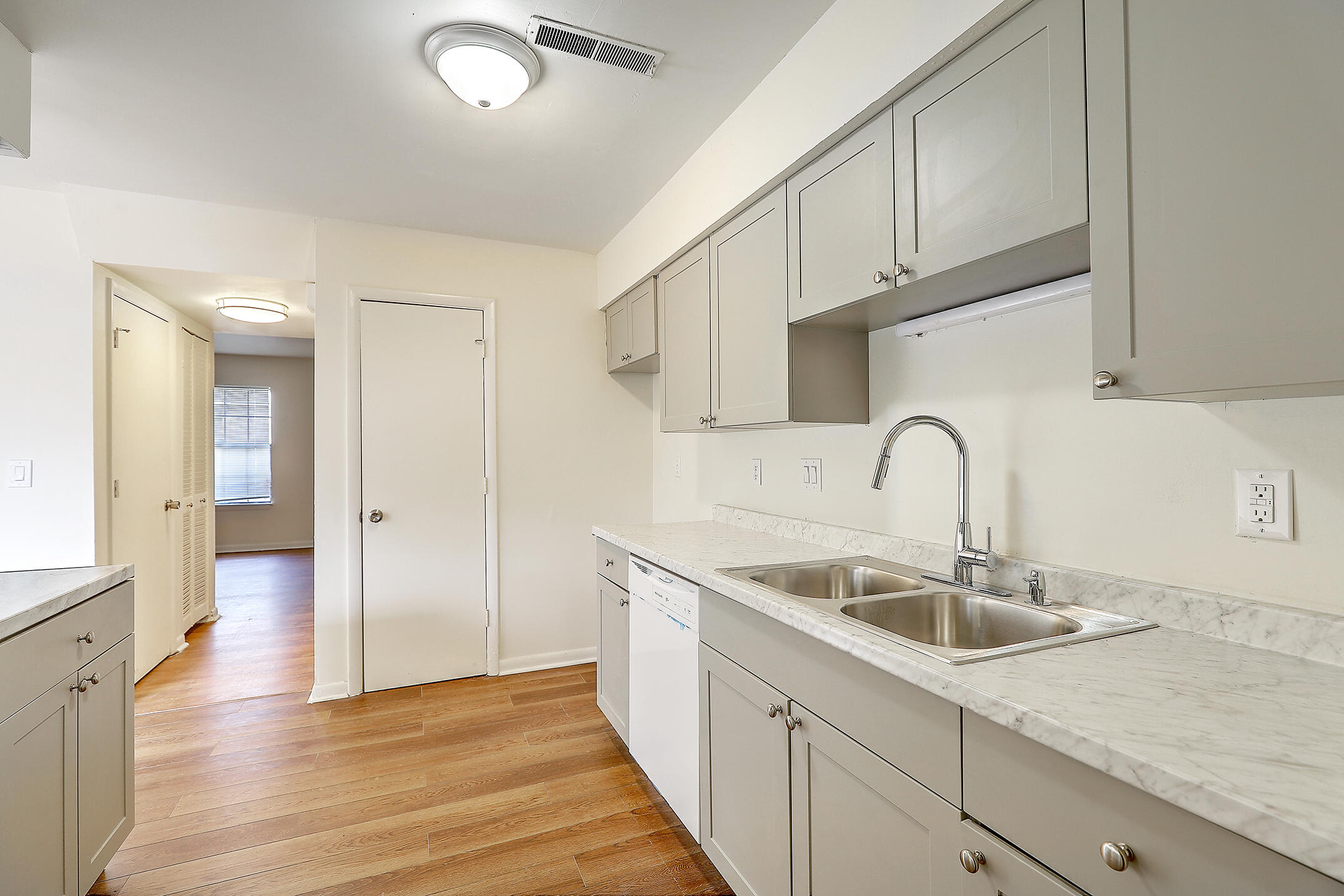 2639 Fassitt Road North Charleston, SC 29406 - Photo 3 of 7 1R3A2920_1_2_3_4_5_6