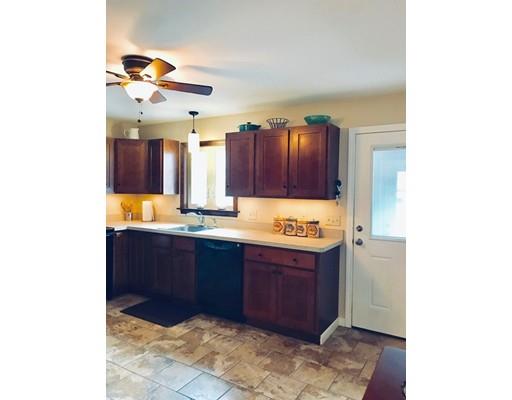269 Bay Road Hadley, MA 01035 - Photo 5 of 26 Gallery Image 5