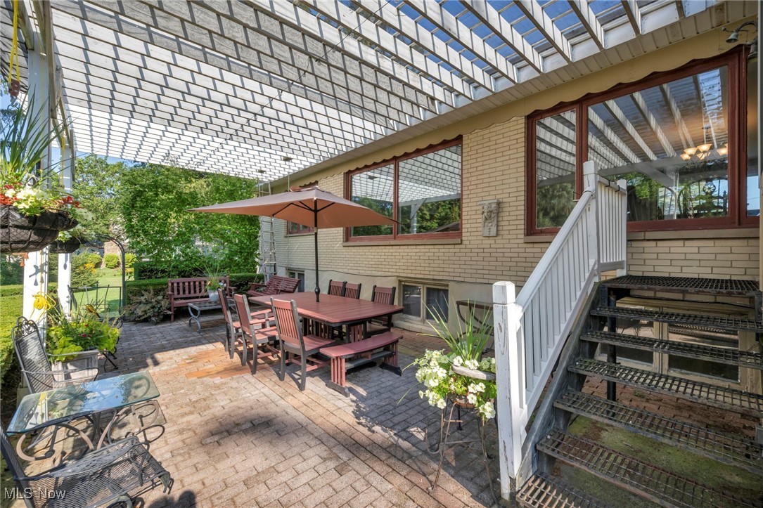 25915 Kennedy Ridge Road North Olmsted, OH 44070 - Photo 35 of 48 View of patio with outdoor dining area
