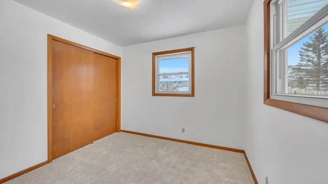 $185,000 | 107 Pony Lane, Unit 107, Plymouth, WI 53073