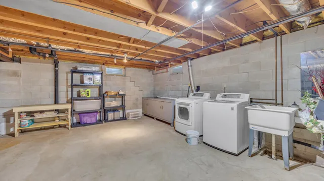 $185,000 | 107 Pony Lane, Unit 107, Plymouth, WI 53073