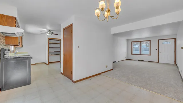 $185,000 | 107 Pony Lane, Unit 107, Plymouth, WI 53073