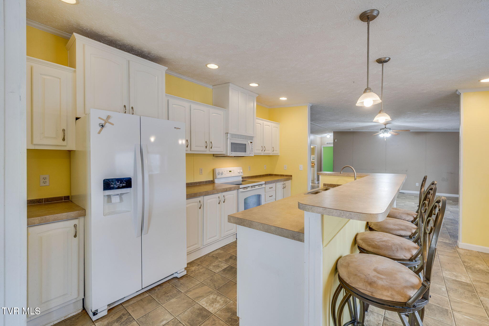 160 Keller Road Afton, TN 37616 - Photo 11 of 39 010