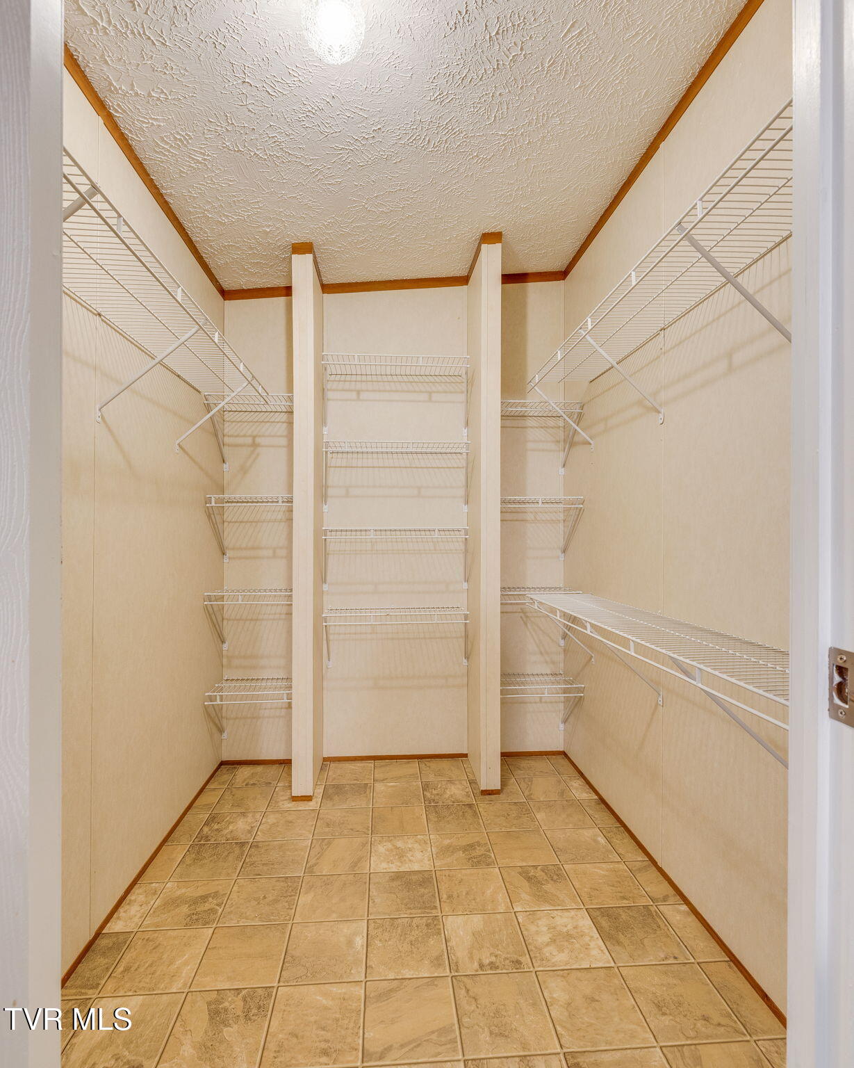 160 Keller Road Afton, TN 37616 - Photo 22 of 39 021