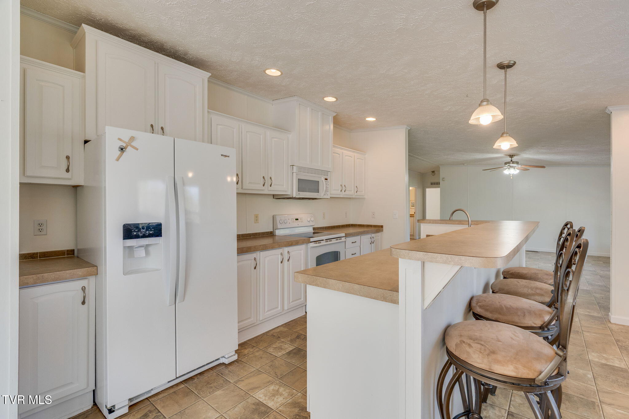 160 Keller Road Afton, TN 37616 - Photo 7 of 41 007 (2)