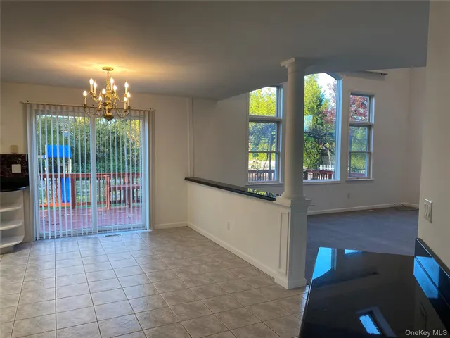 $979,999 | 1 Pal Court, Shoreham, NY 11786