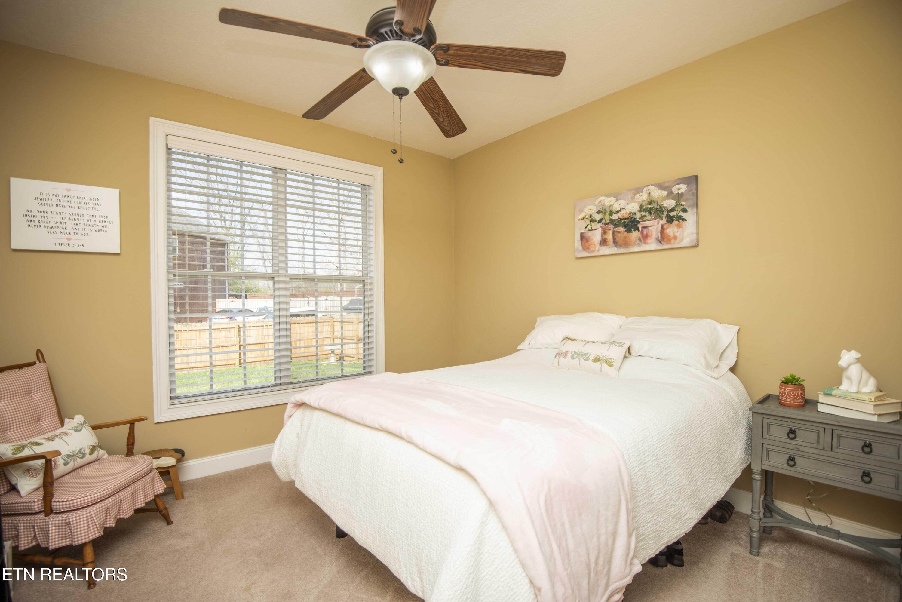 915 Crown Ridge Ln, Powell, TN 37849 - Photo 30 of 60 31_1