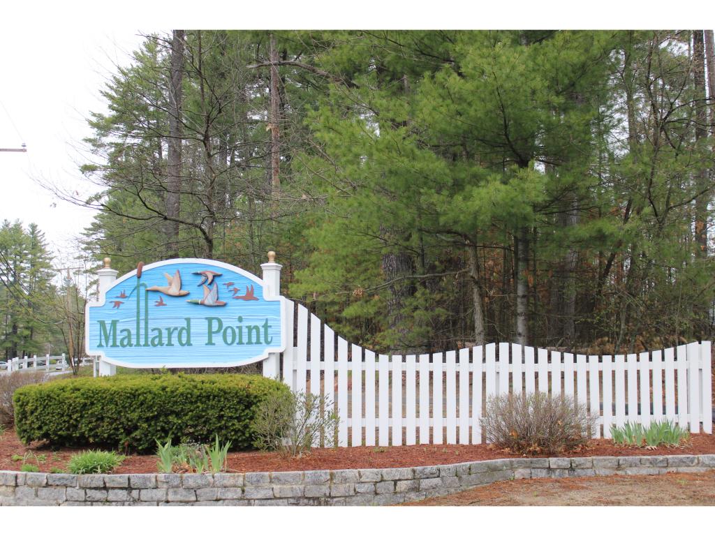 33 Mallard Point Road Merrimack, NH 03054 - Photo 2 of 13