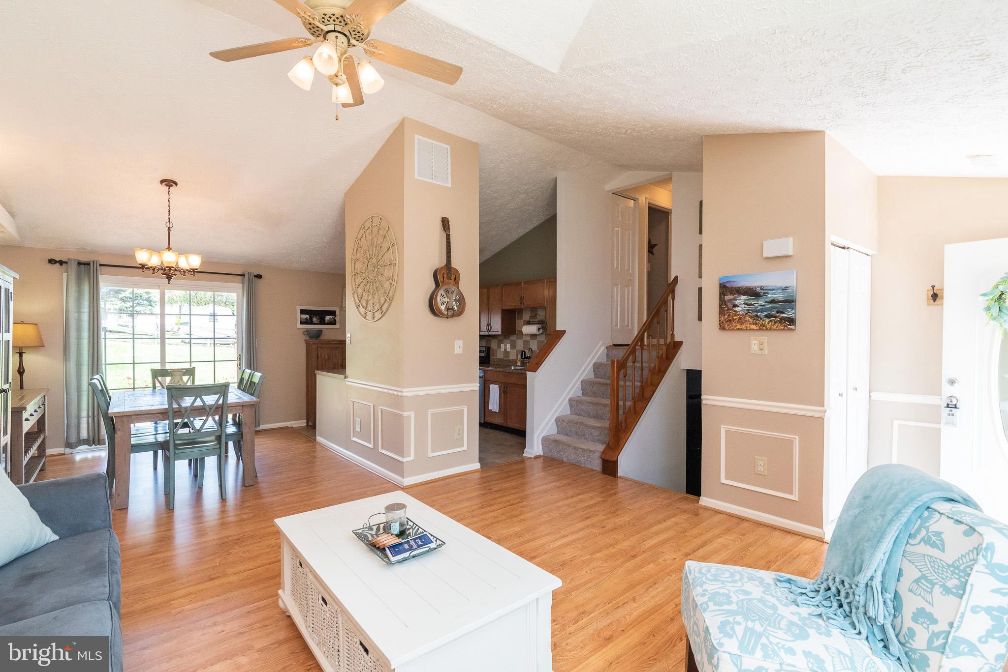 118 Edith Stone Drive Abingdon, MD 21009 - Photo 8 of 51 Living Room