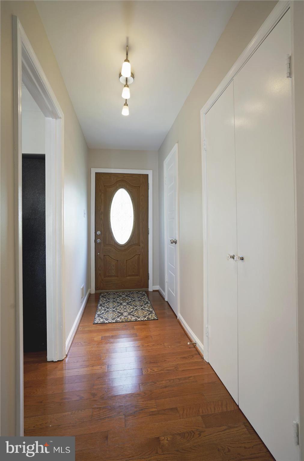 2412 Albot Road Reston, VA 20191 - Photo 14 of 49