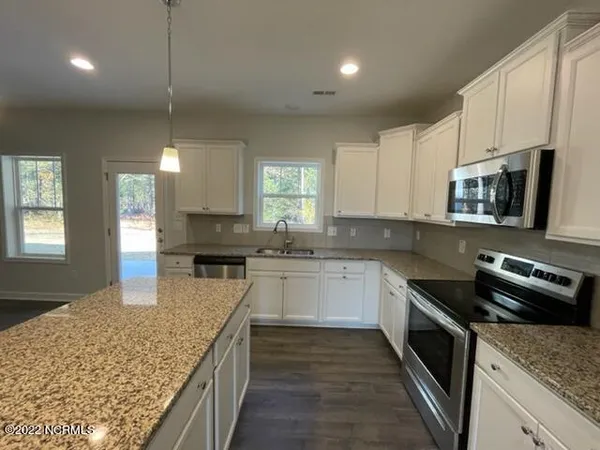 $2,300 | 3030 Wilton Way, Vass, NC 28394