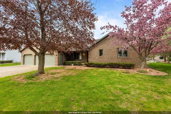 $479,900 | 21 Kensington Court, Appleton, WI 54915