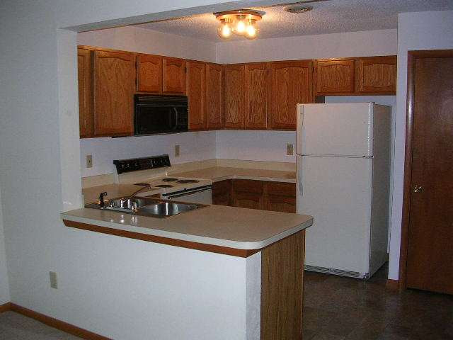 51 Harvard Road Colonie, NY 12189 - Photo 2 of 11 Photo 2
