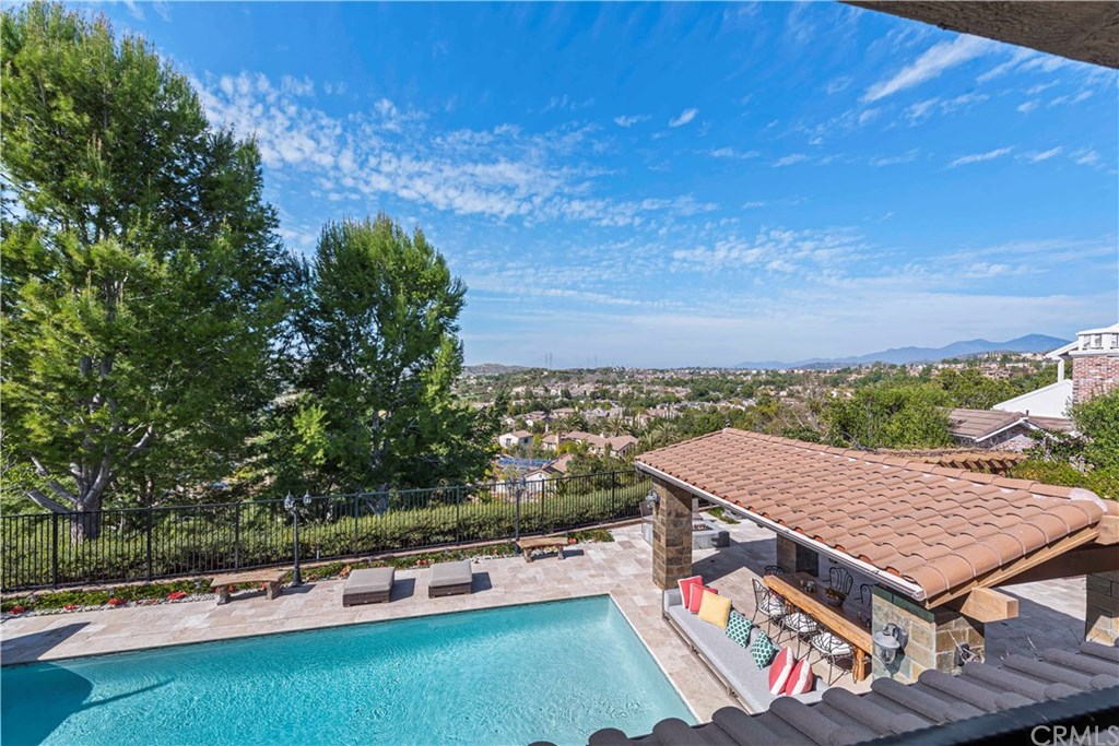 7 Kathryn Lane Ladera Ranch, CA 92694 - Photo 14 of 34