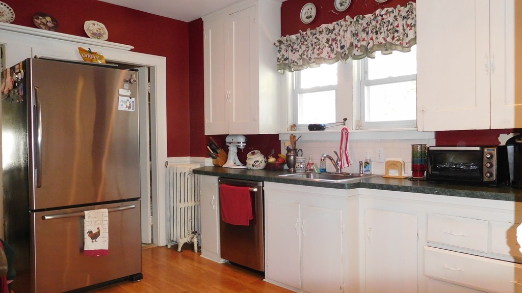 34 Dellwood Road Worcester, MA 01602 - Photo 8 of 16