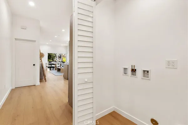 $2,500,000 | 642 East Fairview Boulevard, Inglewood, CA 90302