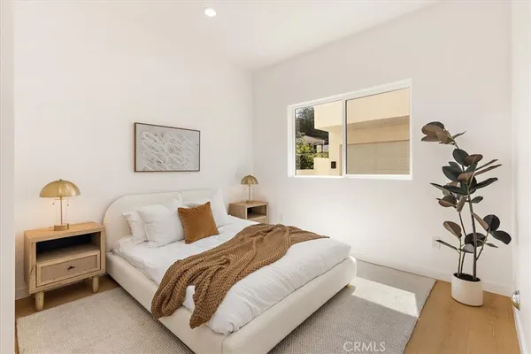 $2,500,000 | 642 East Fairview Boulevard, Inglewood, CA 90302