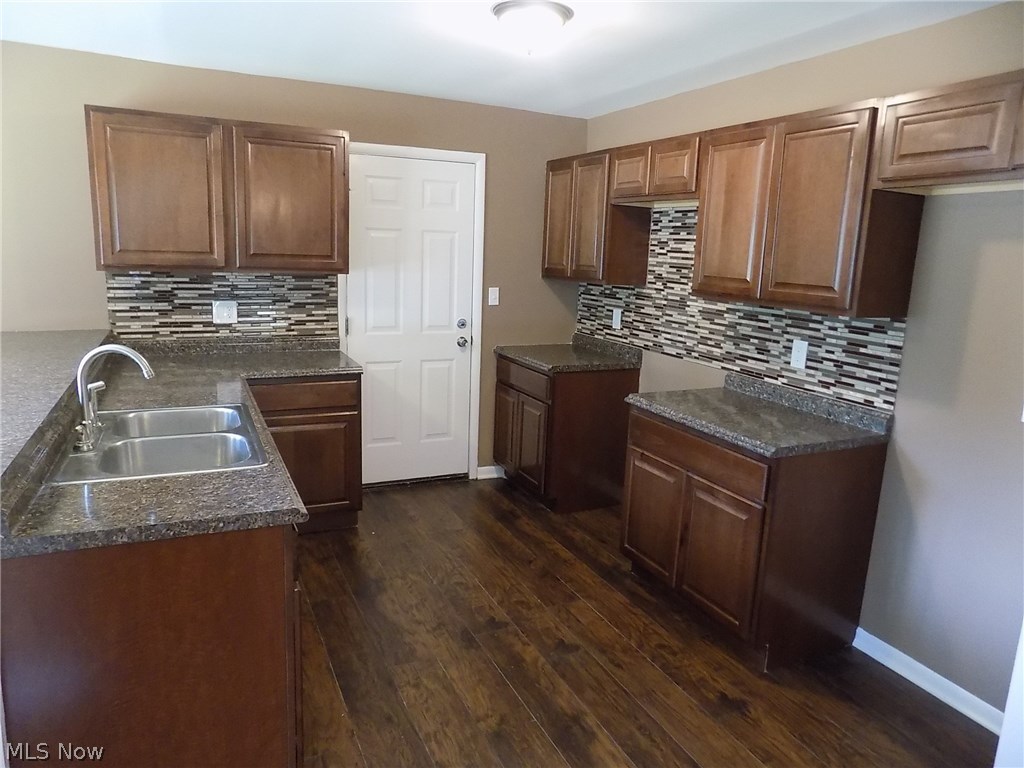 2846 Shellhart Road Barberton, OH 44203 - Photo 9 of 35 Gallery Image 9