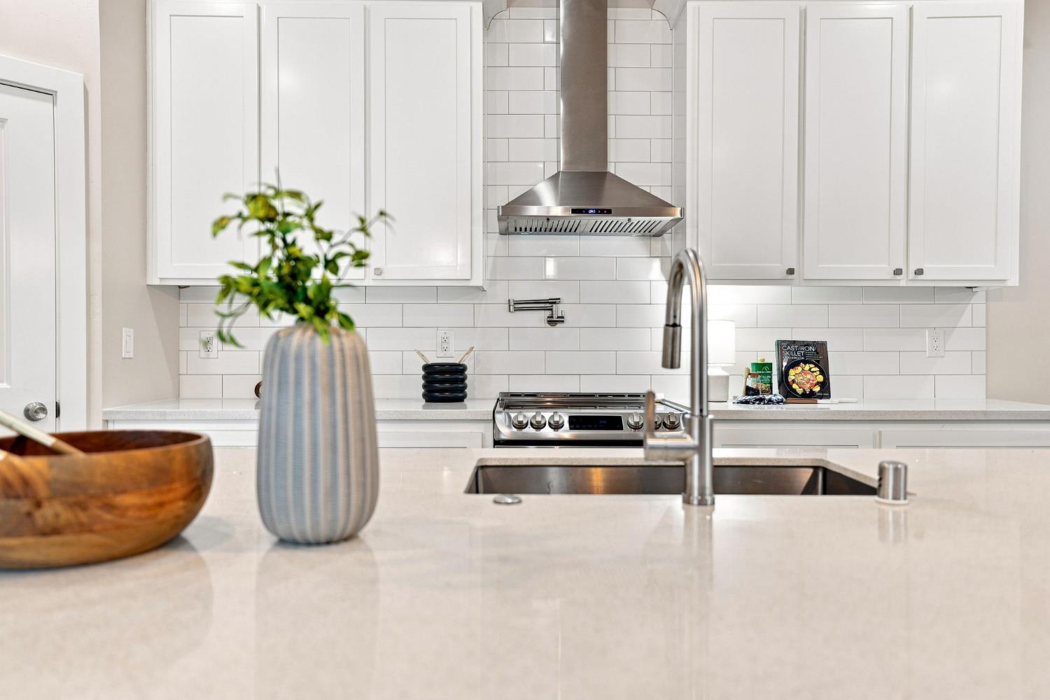 5027 Engle Road Carmichael, CA 95608 - Photo 27 of 71 Gallery Image 27