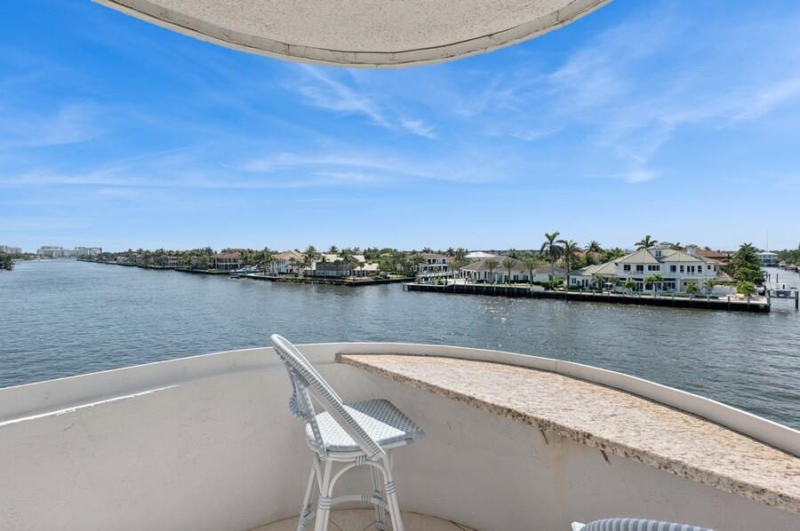 2200 South Ocean Boulevard, Unit 401 Delray Beach, FL 33483 - Photo 29 of 57 Intracoastal Views