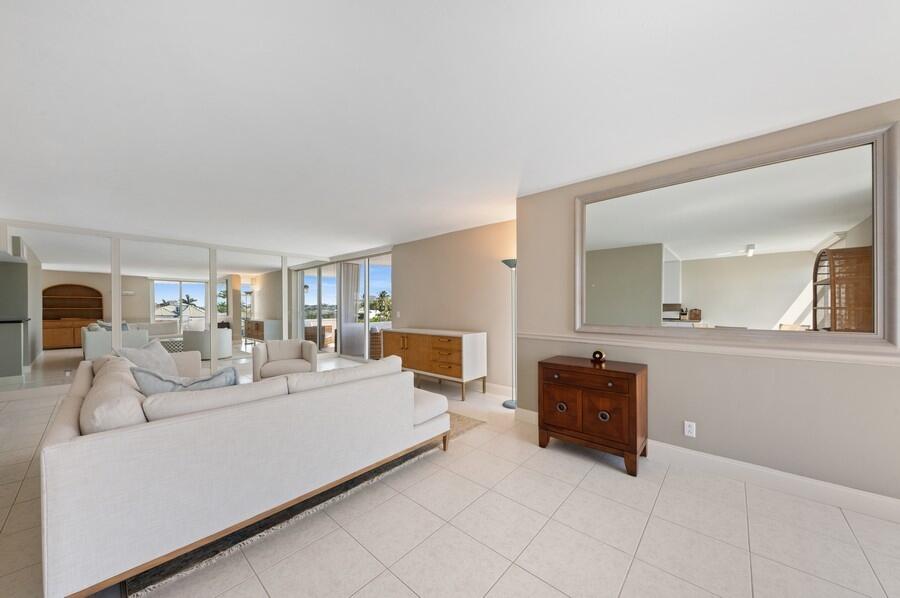 2200 South Ocean Boulevard, Unit 401 Delray Beach, FL 33483 - Photo 5 of 57 Living Room