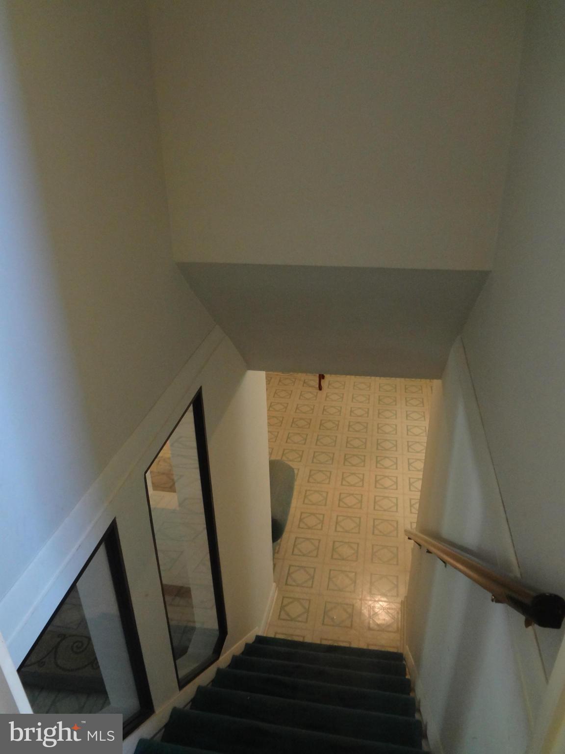 4904 Edgewood Road College Park, MD 20740 - Photo 13 of 20 Interior (General)