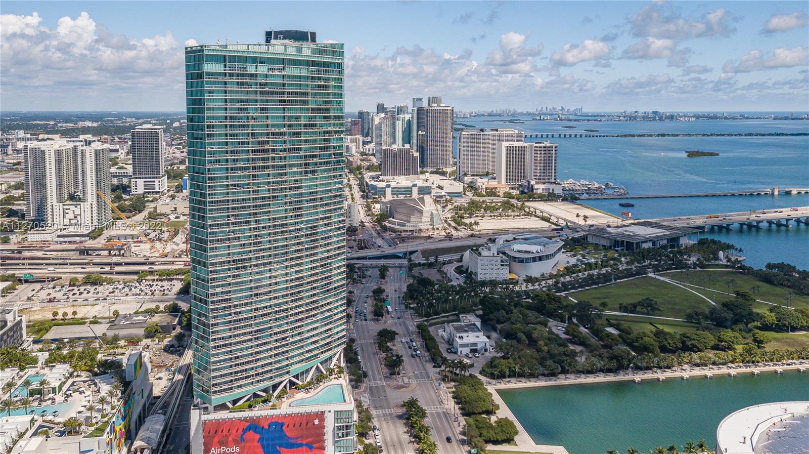 888 Biscayne Boulevard, Unit 3301 Miami, FL 33132 - Photo 29 of 29 a view of building with outdoor space and river