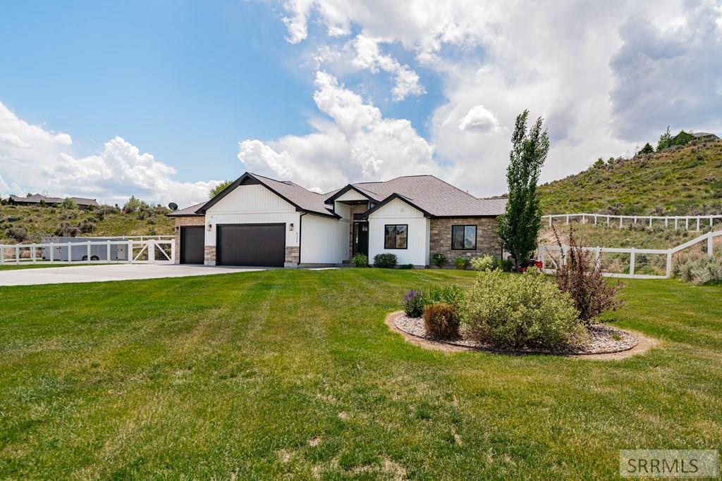 6330 Middle Fork Road Idaho Falls, ID 83406 - Photo 5 of 63