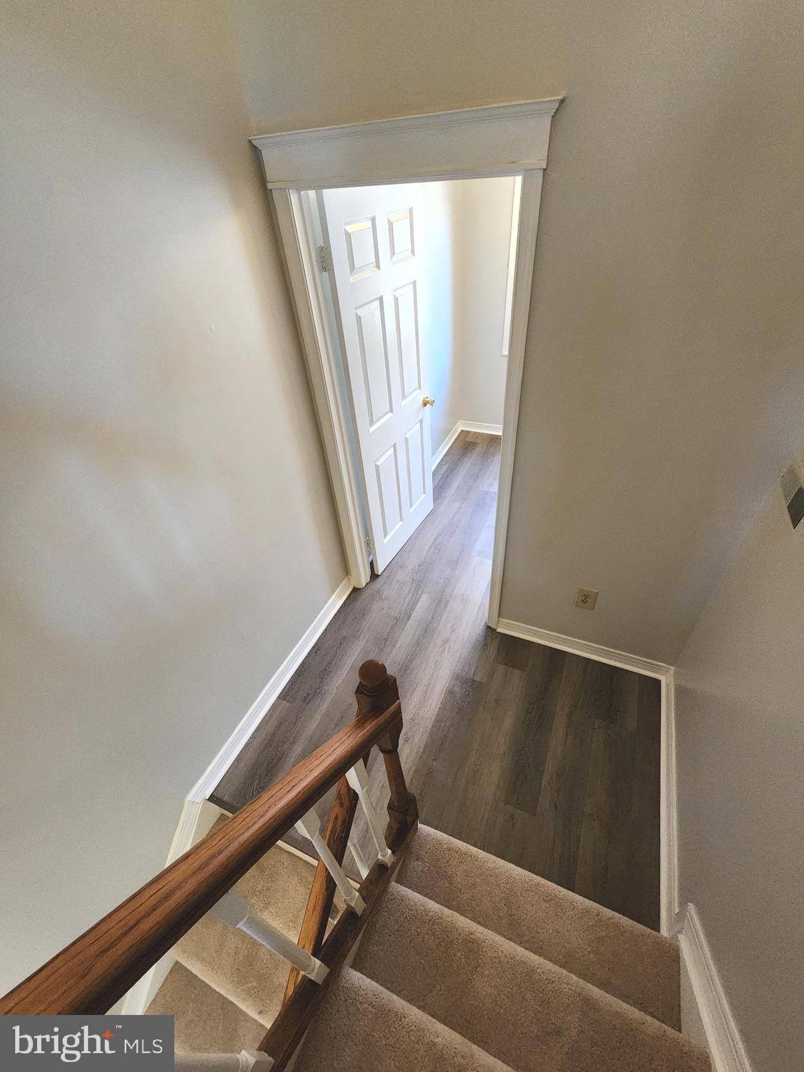 655 Knightsbridge Drive Hagerstown, MD 21740 - Photo 12 of 32 a view of an empty room