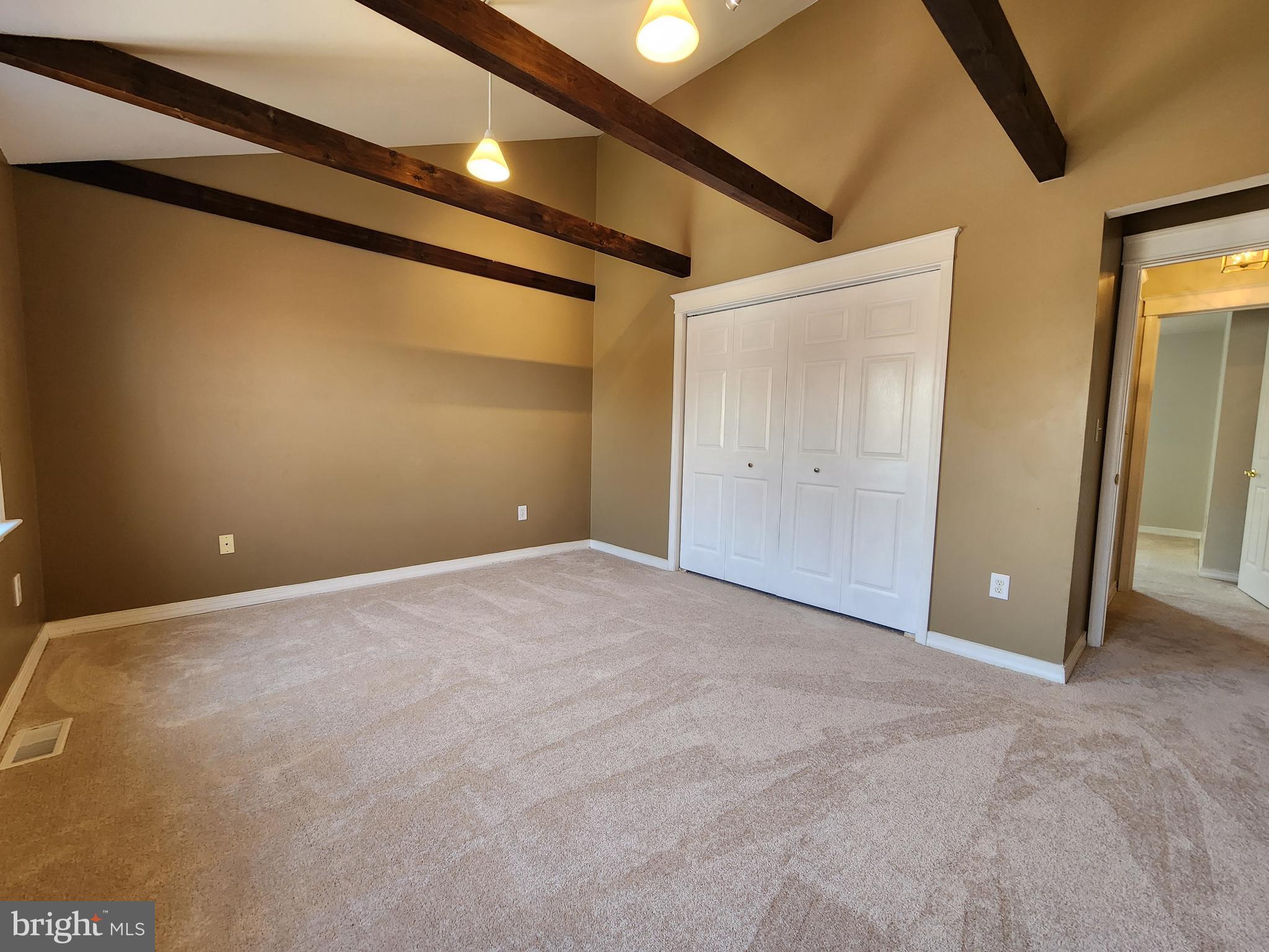 655 Knightsbridge Drive Hagerstown, MD 21740 - Photo 24 of 32 a view of an empty room