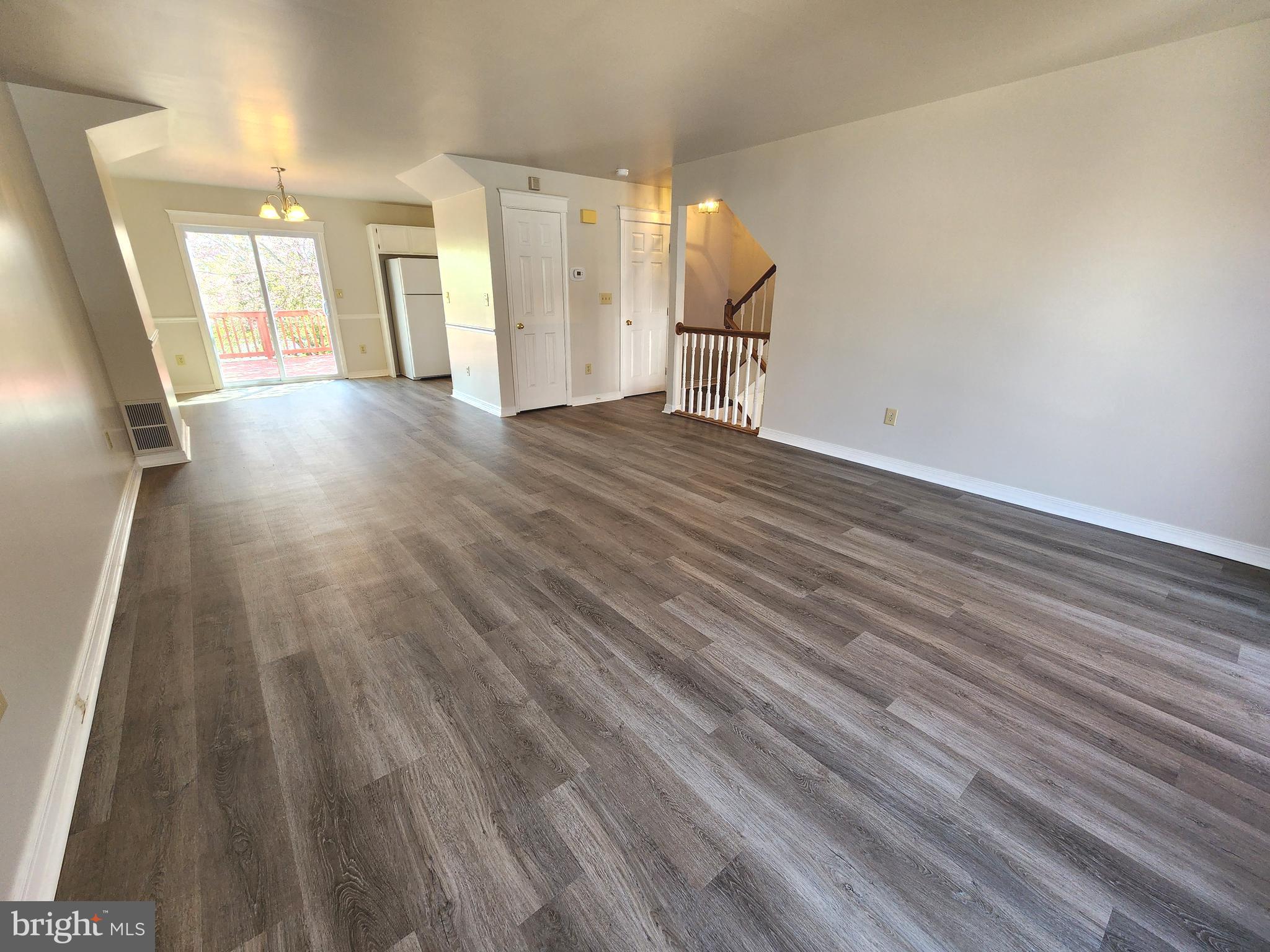 655 Knightsbridge Drive Hagerstown, MD 21740 - Photo 32 of 32 a view of a livingroom with wooden floor