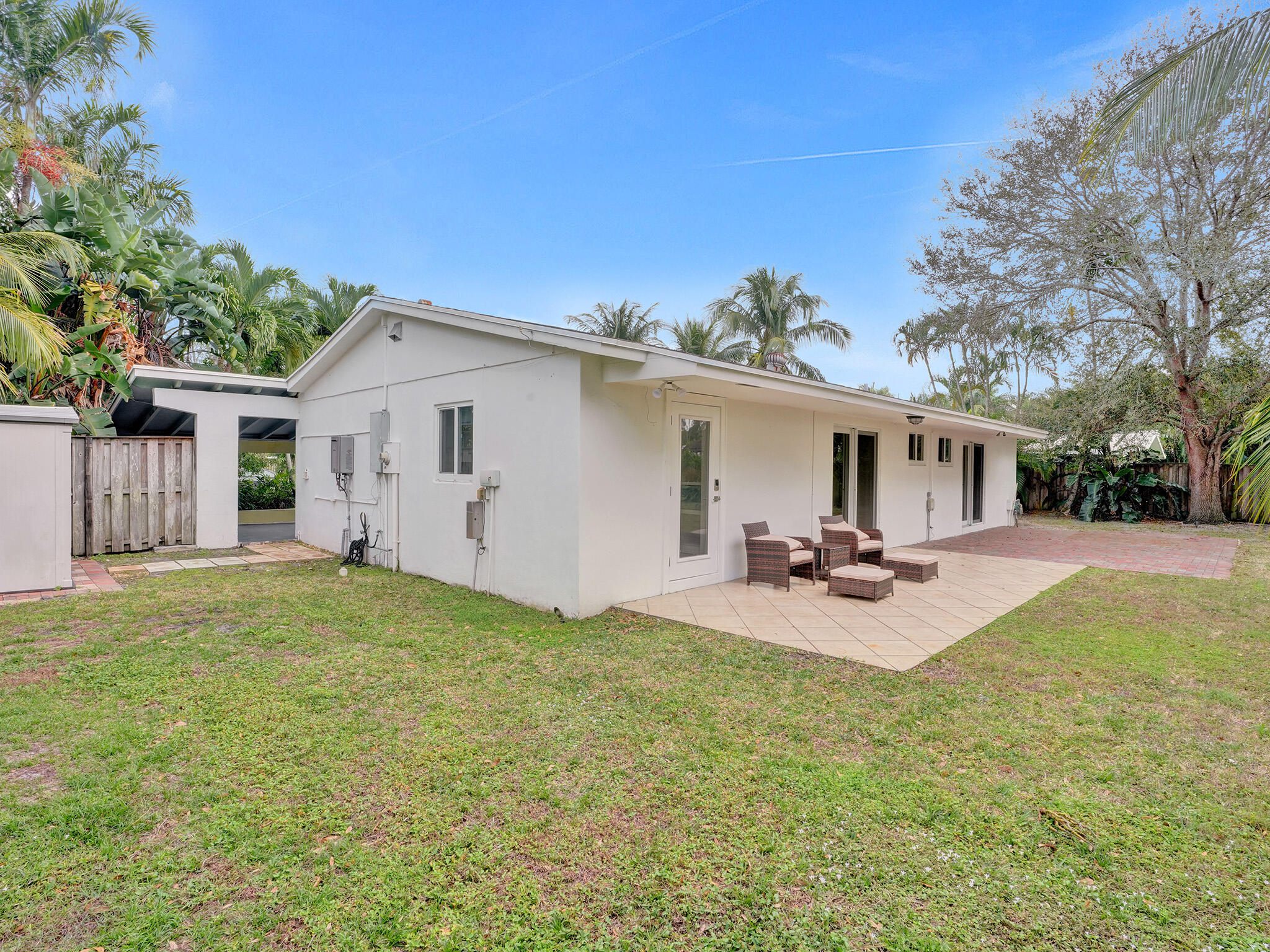 7 Polo Circle Boca Raton, FL 33431 - Photo 31 of 35 Backyard