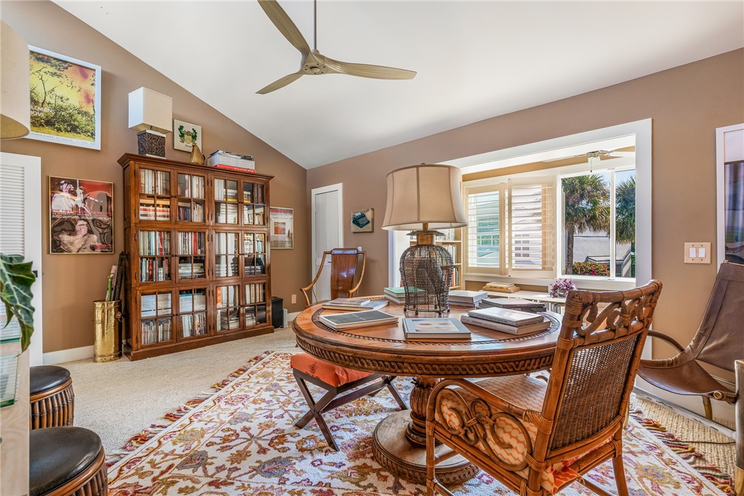 1155 Reef Road, Unit D2 Vero Beach, FL 32963 - Photo 22 of 33 Gallery Image 22