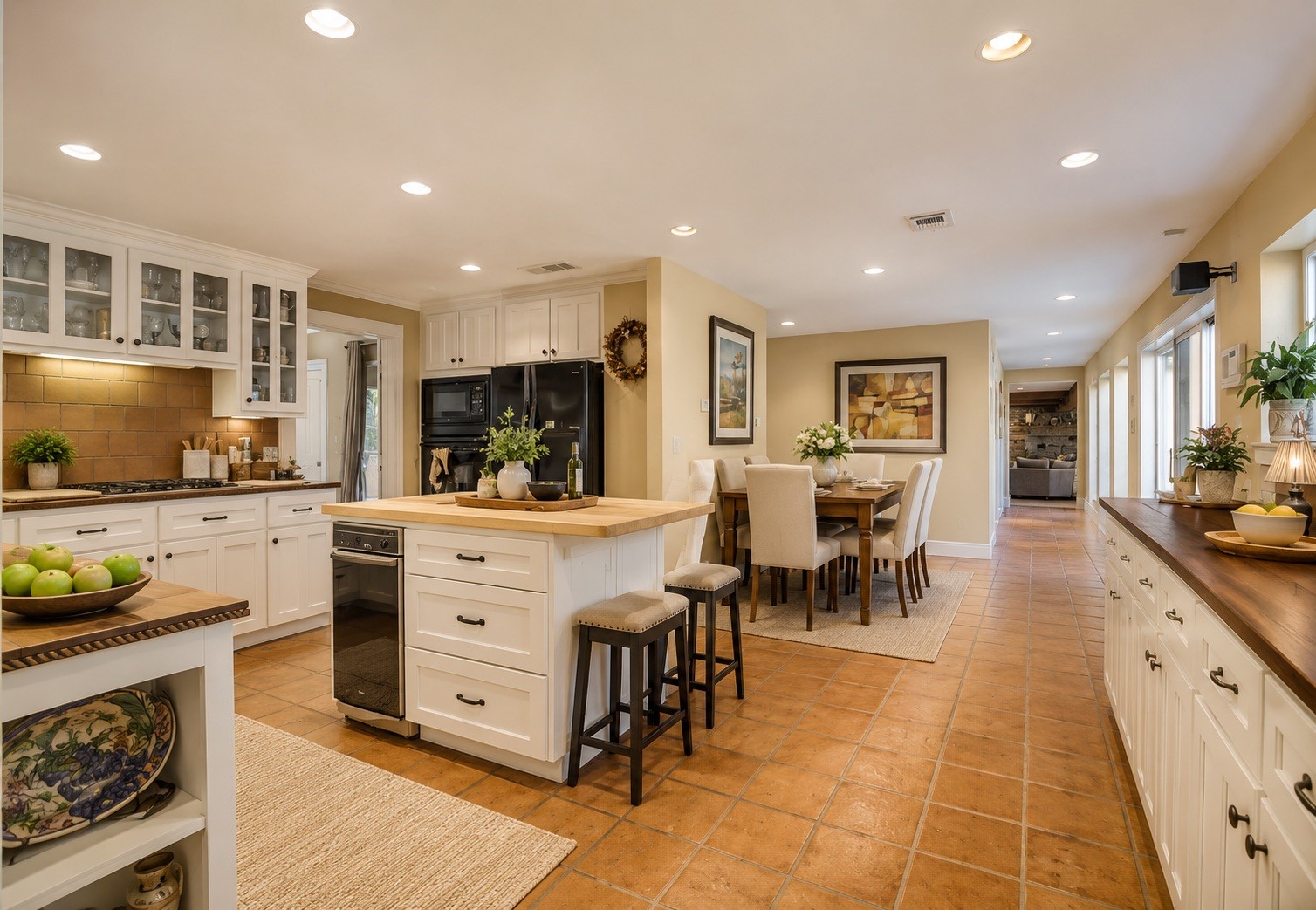 1 Holly Tree Lane Spring, TX 77373 - Photo 5 of 12