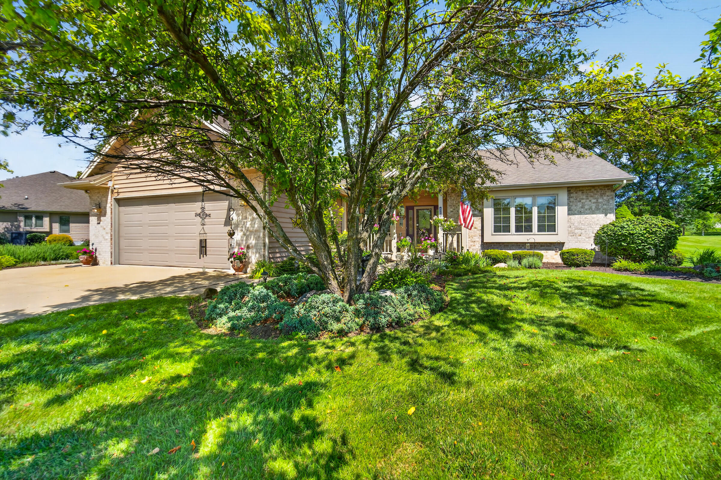 4372 113th Street Pleasant Prairie, WI 53158 - Photo 2 of 31 4372 Front 1