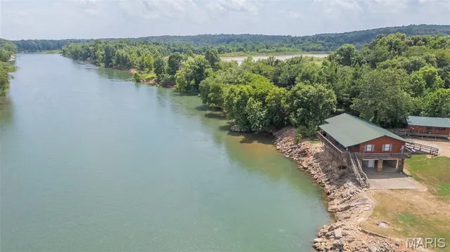 $399,500 | 1247 Riverlawn Drive, Doniphan, MO 63935